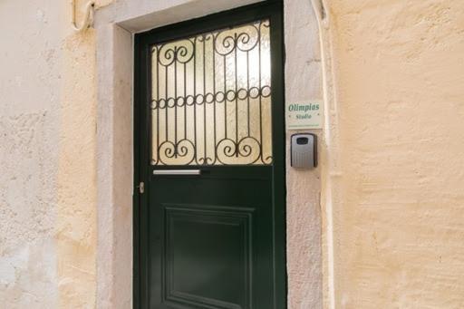 Olimpias Nest Corfu Apartment Corfu  Bagian luar foto